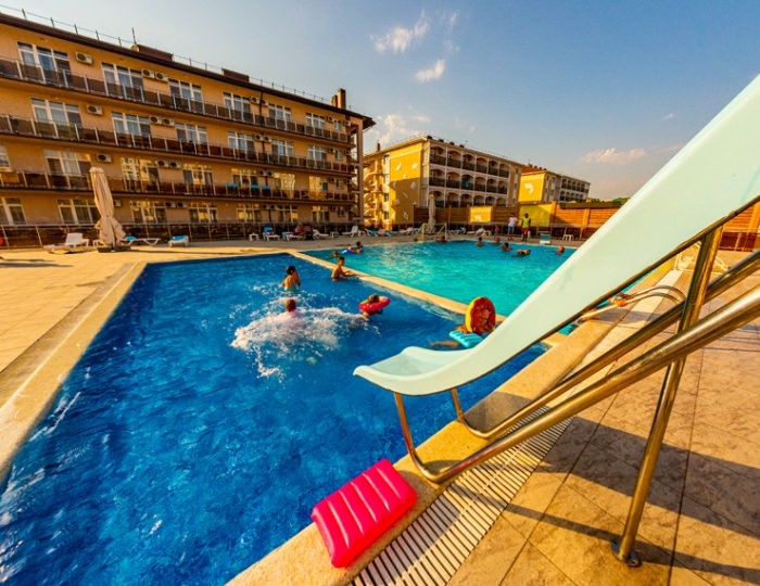 Внешний вид и территория - Курортный отель «Гранд Прибой»